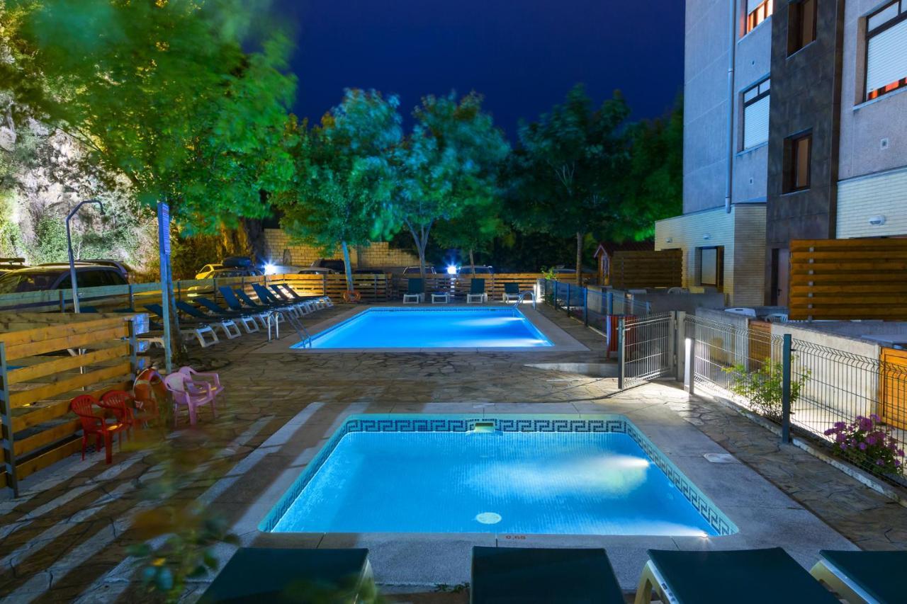 Apartamentos Los Arces Isla Ngoại thất bức ảnh
