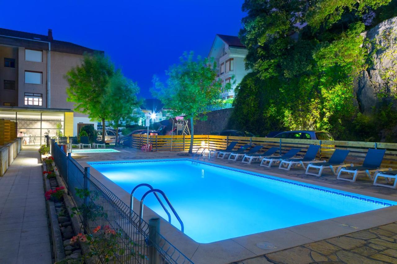 Apartamentos Los Arces Isla Ngoại thất bức ảnh