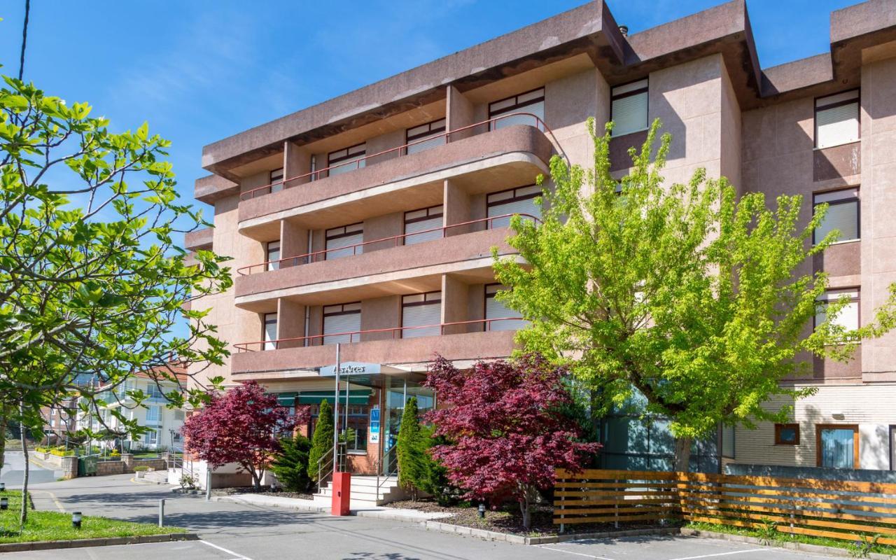 Apartamentos Los Arces Isla Ngoại thất bức ảnh