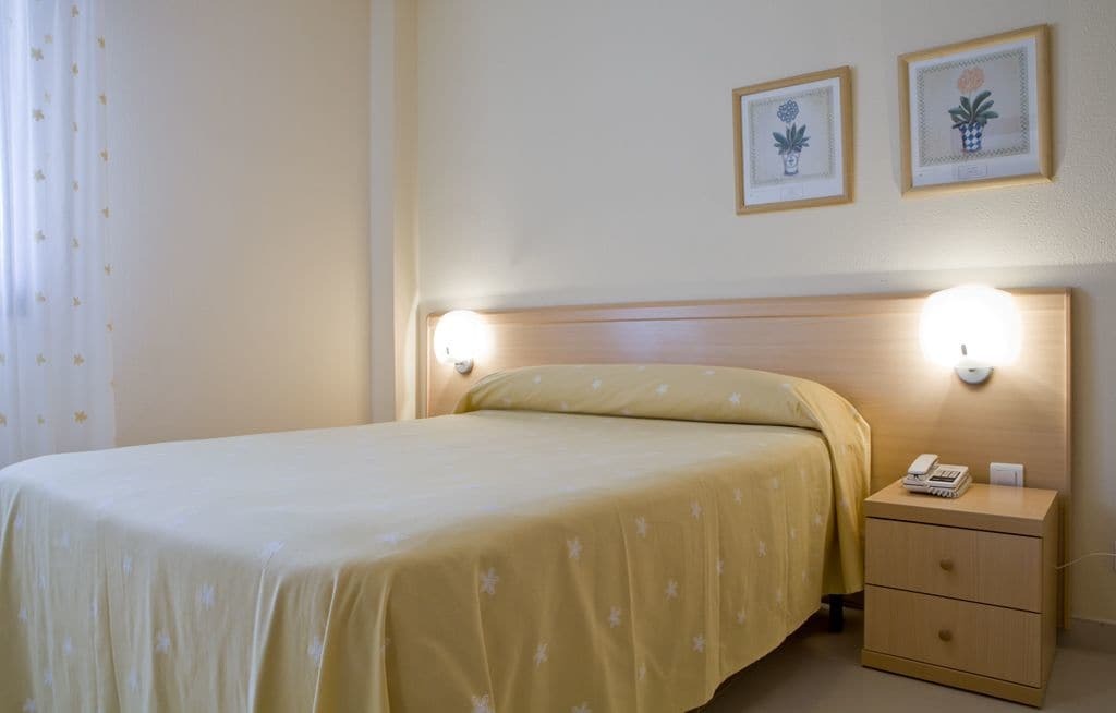 Apartamentos Los Arces Isla Ngoại thất bức ảnh